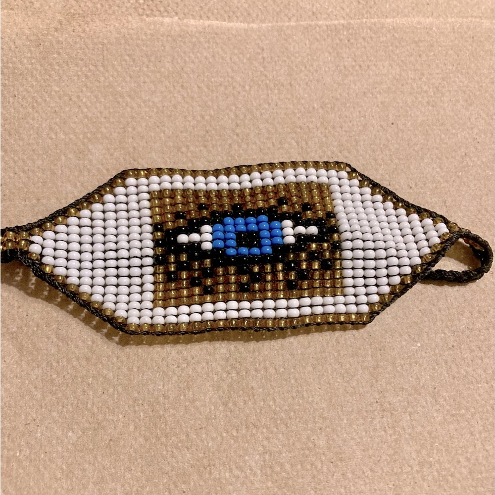 Charming Evil Eye beaded bracelet